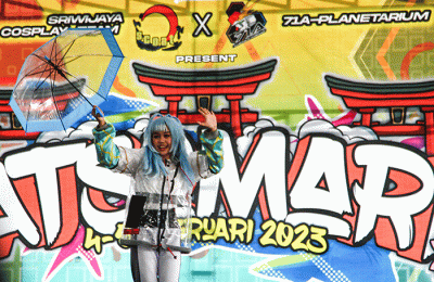 Puluhan cosplayer dengan mengunakan berbagai kostum karakter anime, manga, superhero, dan game mengikuti lomba kompetisi cosplay.
