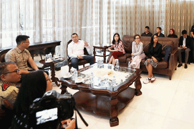 Kunjungan British Council dan British Embassy ke MNC Group masih berkaitan dengan rencana pemerintah mengundang Perguruan Tinggi Top 100 dunia.