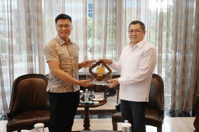Kunjungan British Council dan British Embassy ke MNC Group masih berkaitan dengan rencana pemerintah mengundang Perguruan Tinggi Top 100 dunia.