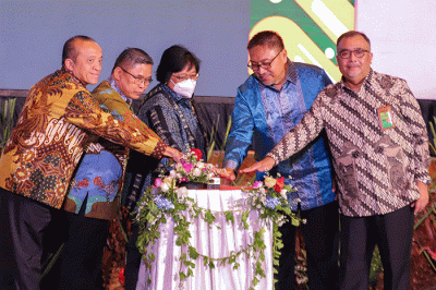 Peluncuran Sistem Informasi Dokumen Lingkungan Hidup Amdalnet di Kantor Kementerian Lingkungan Hidup dan Kehutan (KLHK), Jakarta, Selasa (7/2/2023).