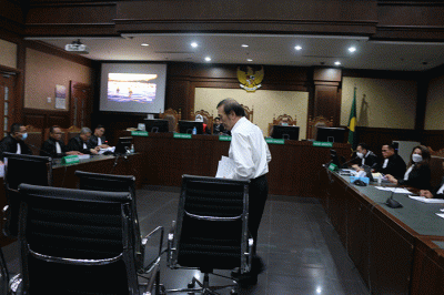 Terdakwa pemilik PT Duta Palma Group, Surya Darmadi menjalani Sidang tuntutan di Pengadilan Tindak Pidana Korupsi (Tipikor) Jakarta, Senin (6/2/2023).