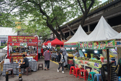 Kadin Jakarta Pusat kembali mengadakan Roadshow Festival UMKM guna mengantisipasi gejolak melemahnya ekonomi global di Terowongan Kendal, Jakarta.