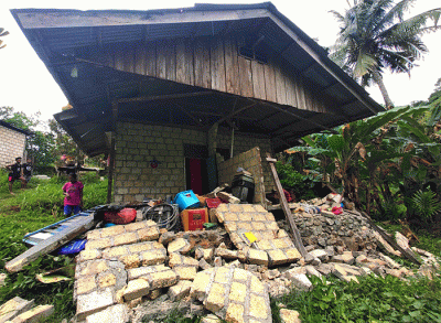 Sebanyak empat warga meninggal dunia setelah terdampak gempa bumi 5.4 SR yang terjadi di Kota Jayapura, Papua, Kamis (9/2/2023).
