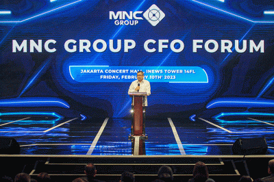 Executive Chairman MNC Group Hary Tanoesoedibjo saat memberikan arahan kepada karyawan MNC Group dalam acara CFO Media Group Forum di Jakarta.