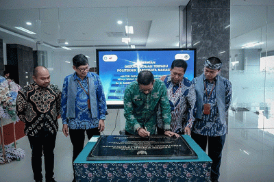 Menparekraf Sandiaga Salahuddin Uno saat meninjau Poltekpar Makassar, Sulawesi Selatan, Sabtu (11/2/2023).