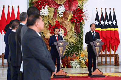 Presiden Joko Widodo menggelar pertemuan bilateral dengan Perdana Menteri (PM) Republik Demokratik Timor Leste, Taur Matan Ruak.