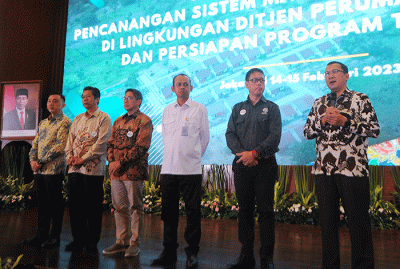 Perjanjian Kerja Sama (PKS) Program Kolaborasi Percepatan Penghapusan Kemiskinan Ekstrem melalui Perbaikan Rumah Tidak Layak Huni di Jakarta.