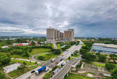 Wakil Ketua DPR RI Sufmi Dasco Ahmad bersama sejumlah anggota DPR turun langsung meninjau proyek Meikarta, Cikarang, Selasa, (14/2/2023).