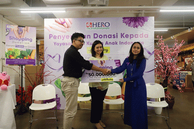 Cancer Talk & Donasi Hero Supermarket untuk Yayasan Pita Kuning, di Jakarta, Jumat (17/2/2023).
