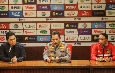 Erick Thohir menyatakan PSSI siap berkolaborasi dengan Polri soal masalah ini. Harapannya agar persepak bolaan di Indonesia kembali bersih.