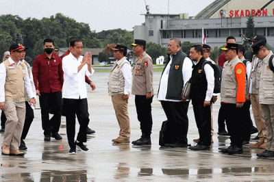 Presiden Joko Widodo secara resmi melepas bantuan kemanusiaan yang dikirimkan oleh pemerintah Indonesia untuk korban bencana gempa di Turki dan Suriah.