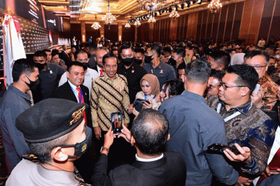 Presiden Joko Widodo memberikan sambutannya saat menghadiri pelantikan Badan Pengurus Pusat Himpunan Pengusaha Muda Indonesia Masa Bakti 2022-2025.