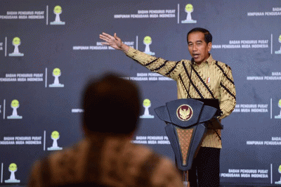 Presiden Joko Widodo memberikan sambutannya saat menghadiri pelantikan Badan Pengurus Pusat Himpunan Pengusaha Muda Indonesia Masa Bakti 2022-2025.