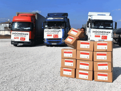 Delegasi Pemerintah Republik Indonesia yang dipimpin oleh Menko PMK, Muhadjir Effendy, mengunjungi rumah sakit lapangan tim medis darurat Indonesia.