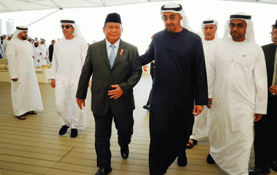 Menteri Pertahanan Prabowo Subianto melaksanakan kunjungan ke Uni Emirat Arab (UEA) atas undangan dari Presiden UEA Sheikh Mohamed bin Zayed Al Nahyan (MBZ).