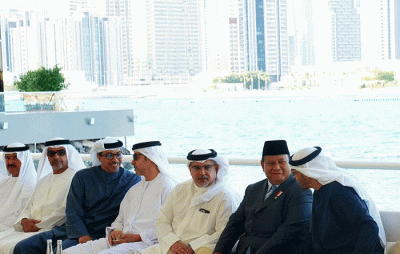 Menteri Pertahanan Prabowo Subianto melaksanakan kunjungan ke Uni Emirat Arab (UEA) atas undangan dari Presiden UEA Sheikh Mohamed bin Zayed Al Nahyan (MBZ).