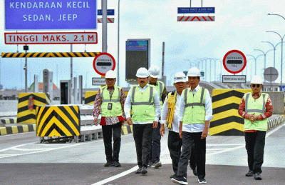 Presiden Jokowi Resmikan Jalan Tol Semarang-Demak Seksi II