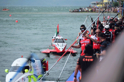 Masyarakat yang tinggal di sekitar Danau Toba boleh berbangga karena selain memiliki danau vulkanik terbesar di dunia yang menyajikan pemandangan indah.