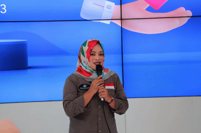 Pemberian bantuan kepada Planet Kreatif Disabilitas di MNC Financial Center, Kebon Sirih Jakarta, Kamis (2/3/2023).