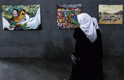 Puluhan karya seni pelajar Sumsel dipamerkan pada cara Pagelaran Budaya yang diselenggarakan Forum OSIS Sumatera Selatan di Galeri Cipta Budaya, Palembang.