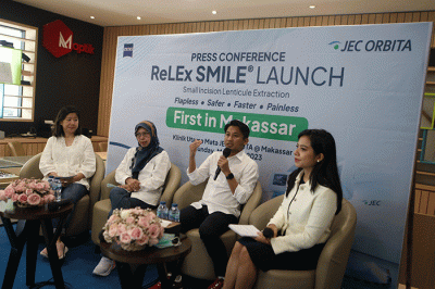 Klinik Utama Mata JEC-Orbita Makassar Eye meluncurkan layanan terbaru yakni ReLEx SMILE serta topping off gedung barunya di Makassar, Senin (6/3/2023).