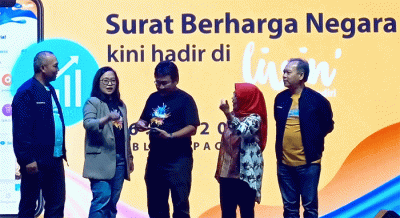 Tak hanya itu, Bank Mandiri turut ditunjuk oleh Kementerian Keuangan sebagai mitra distribusi SBN pertama yang menggarap WNI di Luar Negeri.