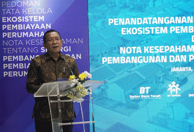 Penandatanganan Nota Kesepahaman tentang Sinergi Pembangunan dan Pembiayaan Perumahan di Jakarta, Senin (13/3/2023).