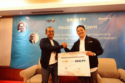 Penandatanganan MoU PT MNC Life Assurance dan Groopy.id di Hotel Grand Sahid, Jakarta, Rabu (15/3/2023).
