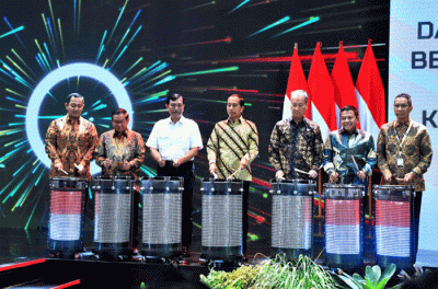 Presiden Joko Widodo memberikan sambutannya saat membuka acara Business Matching Produk Dalam Negeri Tahun 2023 di Istora Senayan, Jakarta, Rabu (15/3/2023).