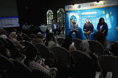 Press conference #JanganBerhenti di Jakarta, Kamis (16/3/2023).