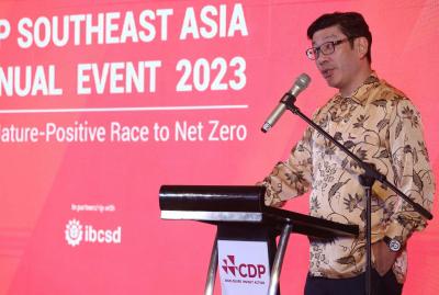 Director of Southeast Asia & Oceania CDP John Leung menyampaikan paparan dalam gelaran tahunan CDP Southeast Asia Annual Event 2023