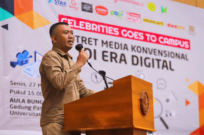 Celebrities.id Goes To Campus di Universitas Negeri Jakarta, Senin (27/3/2023).