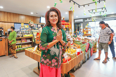 Nanik Soelistiowati pendiri salah satu bisnis kuliner pisang goreng madu memberikan Cerita inspiratif di Jakarta, Selasa (28/3/2023).