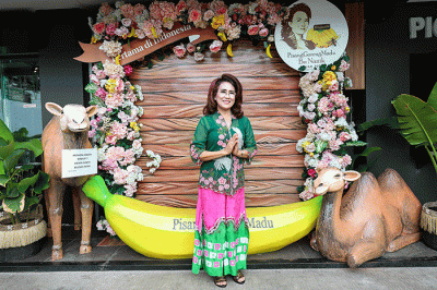 Nanik Soelistiowati pendiri salah satu bisnis kuliner pisang goreng madu memberikan Cerita inspiratif di Jakarta, Selasa (28/3/2023).