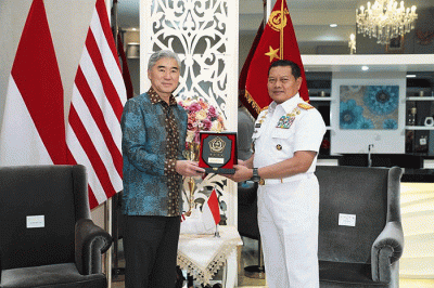 Panglima TNI Laksamana TNI Yudo Margono menerima kunjungan kehomatan Y.M. Sung Yong Kim Duta Besar Amerika Serikat untuk Indonesia.