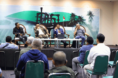 Diskusi Dialektika Demokrasi di Media Center, Nusantara II, Kompleks Parlemen MPR/DPR-DPD, Senayan, Jakarta, Selasa (28/3/2023).