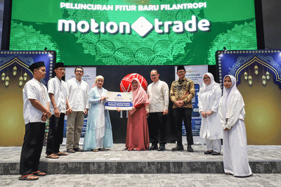 Puncak MNC Syariah Investment Festival 2023 di Main Hall Bursa Efek Indonesia, di Jakarta, Rabu (5/4/2023).