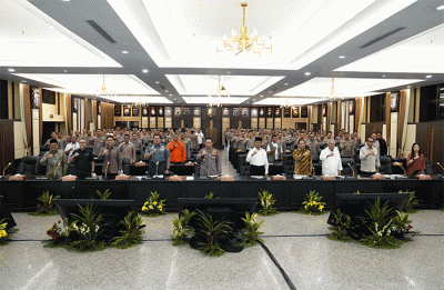 Rakor Lintas Sektoral tentang pengamanan Idul Fitri 1444 H Tahun 2023 yang dipimpin oleh Menko PMK Muhadjir Effendy di Rupatama.