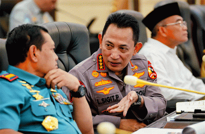 Kapolri Jenderal Listyo Sigit Prabowo bersama para menteri terkait menggelar rapat lintas sektoral untuk mematangkan kesiapan pengamanan arus mudik.