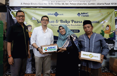 MNC Peduli x MNC Bank Gelar Buka Puasa Bersama di Panti Asuhan Yayasan Yatim Piatu Rasulullah SAW di Jakarta, Selasa (11/4/2023).