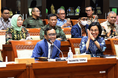 Rapat dengar pendapat bersama Komisi III DPR di Kompleks Parlemen, Senayan, Selasa (11/4/2023).