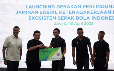 Launching Gerakan Perlindungan Jaminan Sosial Ketenagakerjaan Kepada Ekosistem Sepak Bola Indonesia di Jakarta, Kamis (13/4/2023).