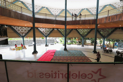 Suasana gedung Serbaguna Setu Babakan di Kawasan Perkampungan Budaya Betawi (PBB) Jagakarsa, Jakarta Selatan, Jumat (14/4/2023).
