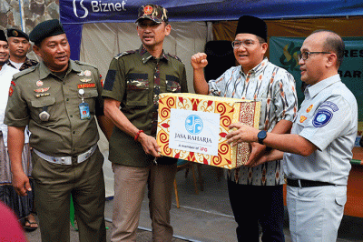 Ketua Umum Pimpinan Pusat Gerakan Pemuda Ansor Yaqut Cholil Qoumas saat menghadiri peresmian posko mudik barisan Ansor serbaguna di Jakarta.