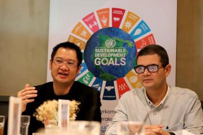 Founder dan CEO Danamart Patrick Gunadi (kiri) dan Advisor Danamart Roberto Sumabrata memberikan keterangan pers di Jakarta, Kamis (11/5/2023).