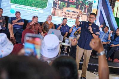 Menparekraf Sandiaga Uno menghadiri Workshop Kabupaten/Kota (KaTa) Kreatif 2023 di Pendopo Parasamya Bantul, Minggu (28/5/2023).
