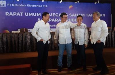 Dirut Susanto Djaja, Direktur Agus Honggo Widodo, Direktur Sjafril Effendi, dan Direktur Randy Kartadinata hadir pada RUPST di Jakarta, Selasa (30/5/2023).