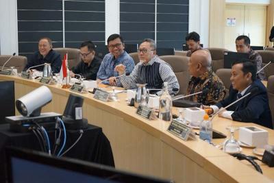 Menteri Perdagangan Zulkifli Hasan bertemu dengan Menteri Investasi, Perdagangan dan Industri Malaysia Tengku Datuk Seri Utama Zafrul Bin Tengku Abdul Aziz.