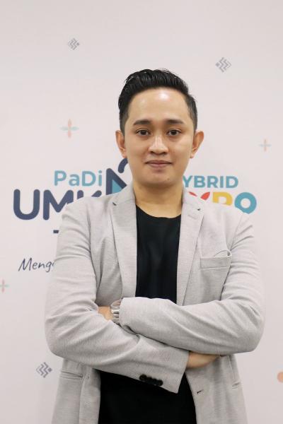 Co-Founder Sang Pisang Ansari Kadir menjadi narasumber pada talkshow saat pameran PaDi UMKM Expo 2023.