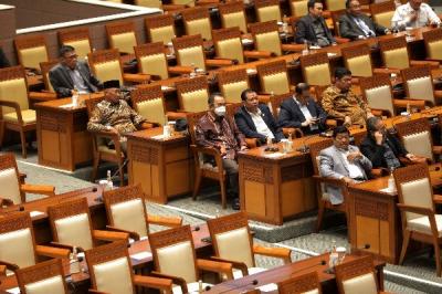 BPK serahkan Ikhtisar Hasil Pemeriksaan Semester (IHPS) tahun 2022 dan Laporan Hasil Pemeriksaan (LHP) semester II tahun 2022.